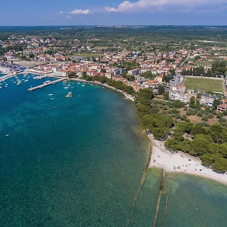 Titova Riva Cr Apartman *